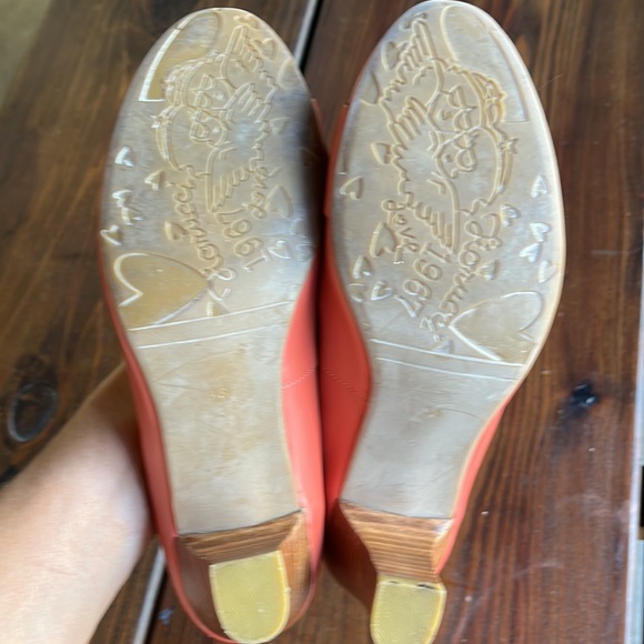 Fiorucci Heels Size 38 ( USA 8) Salmon Color - Picture 4 of 11